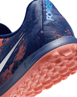 Nike Jr. Phantom GX 2 Academy Little/Big Kids' TF Soccer